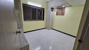 Room in 1 BHK Apartment at Borivali West – for Rent
