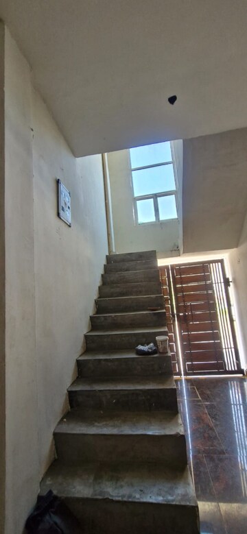 Staircase in 2.5 BHK Independent House at Ballabhgarh – for Sale