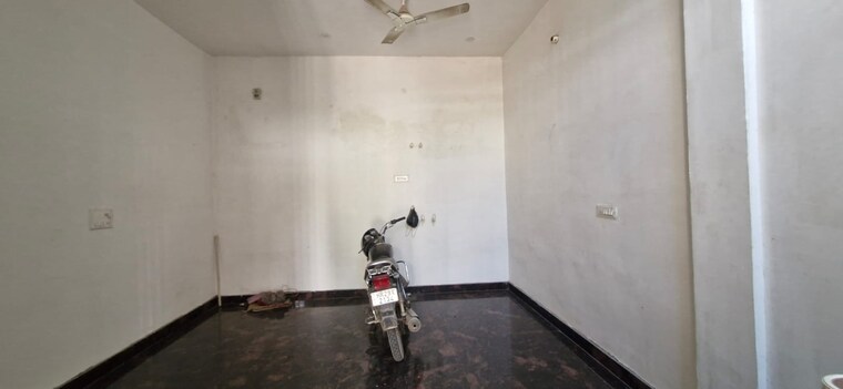 undefined, ballabhgarh 2.5 Bedroom 594 Sq.Yd. Independent House In Ballabhgarh Faridabad 9304945