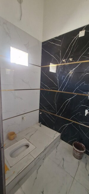 Bathroom in 2.5 BHK Independent House at Ballabhgarh – for Sale