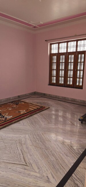 Bedroom in 2 BHK Independent House at Gomti Nagar – for Rent