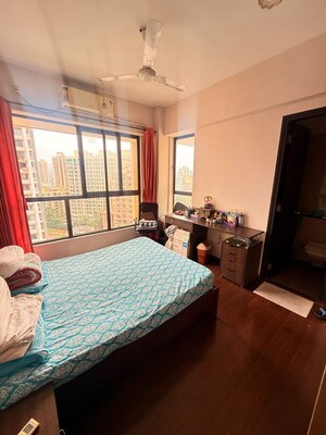 Bedroom in 2 BHK Apartment at Gundecha Marigold, Kandivali East – for Rent