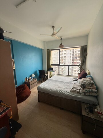 Bedroom in 2 BHK Apartment at Gundecha Marigold, Kandivali East – for Rent