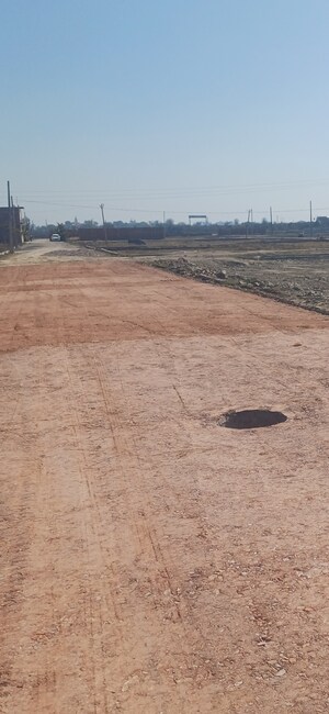  Plot For Sale in Jewar