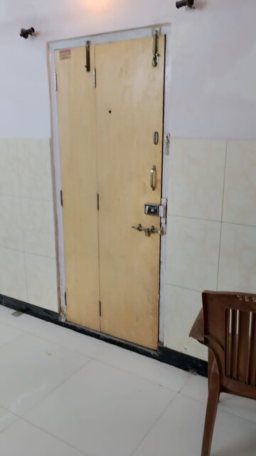 Master Bedroom in 1 BHK Apartment at MS Building, Chembur – for Rent