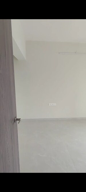 Furnished Amenities in 1 BHK Apartment at Chheda Avighna, Mira Road East – for Rent