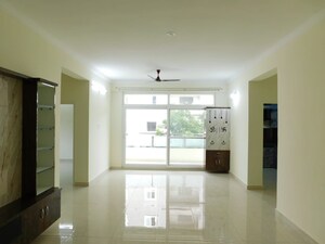 Living Room in 3 BHK Builder Floor at Kondapur – for Rent