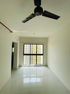 1 BHK Apartment For Sale in Runwal Gardens