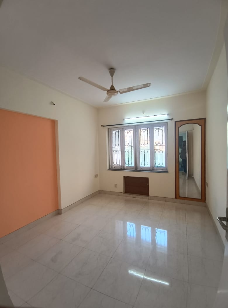 3 BHK + Pooja Room 1600 Sq.Ft. Apartment in Panchavati CHS
