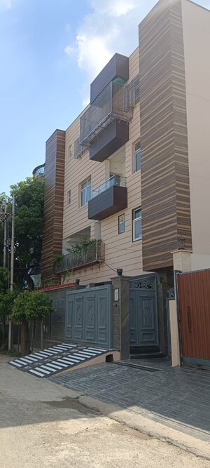 5 BHK Independent House For Sale in Gomti Nagar