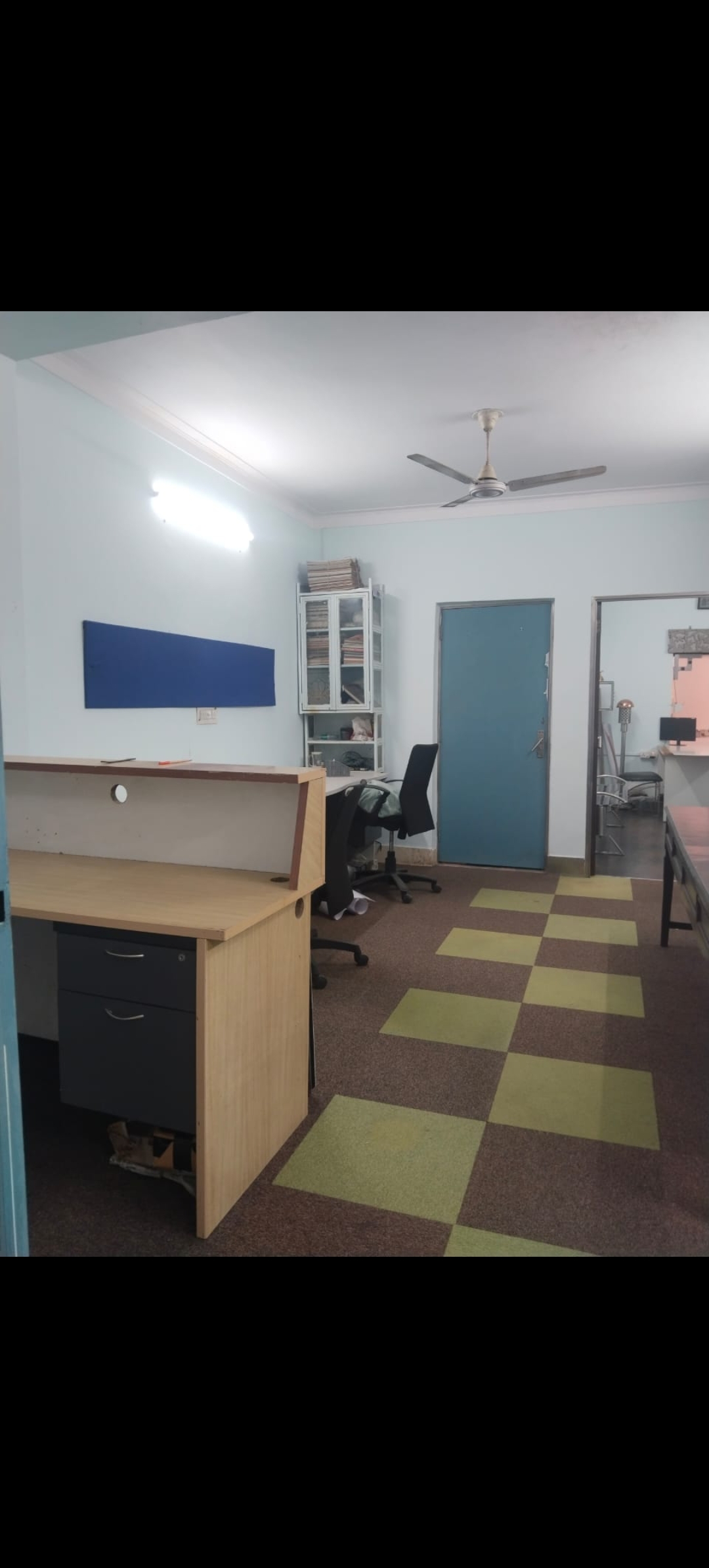 Office Space For Sale in Builder Floor 