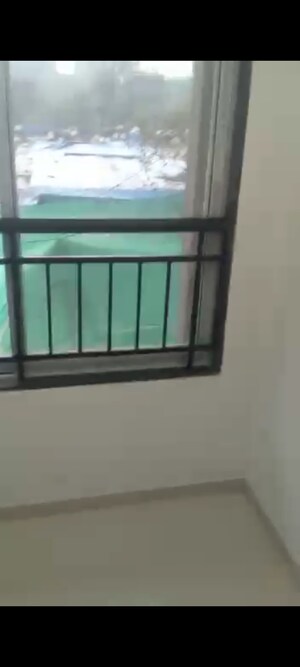 Room in 1.5 BHK Apartment at MICL Aaradhya Nine, Ghatkopar East – for Rent