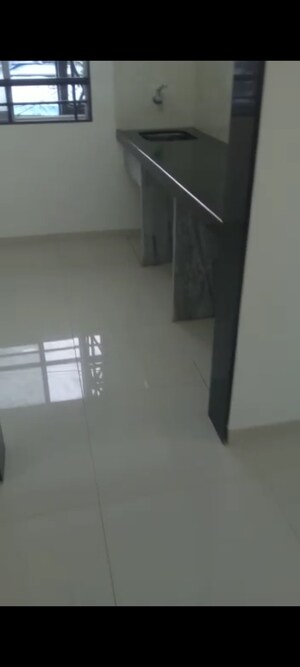 Room in 1.5 BHK Apartment at MICL Aaradhya Nine, Ghatkopar East – for Rent