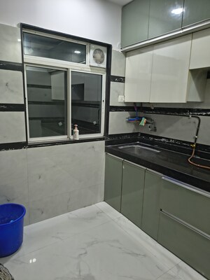 Staircase in 1.5 BHK Apartment at Ghatkopar East – for Rent