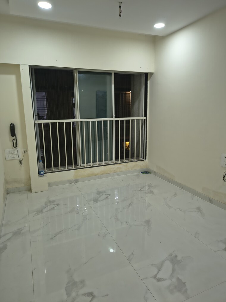 undefined, ghatkopar east 1.5 Bedroom 520 Sq.Ft. Apartment In Ghatkopar East Mumbai 9305038