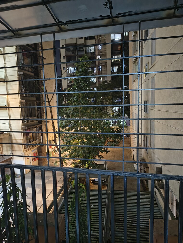 Balcony, ghatkopar east 1.5 Bedroom 530 Sq.Ft. Apartment In Ghatkopar East Mumbai 9305050