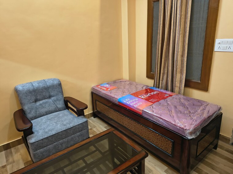 Bedroom, gomti nagar 1.5 Bedroom 1150 Sq.Ft. Independent House In Gomti Nagar Lucknow 9305055