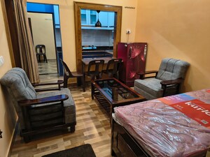 1.5 BHK Independent House For Rent in Gomti Nagar