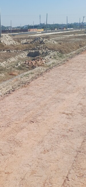  Plot For Sale in Jewar