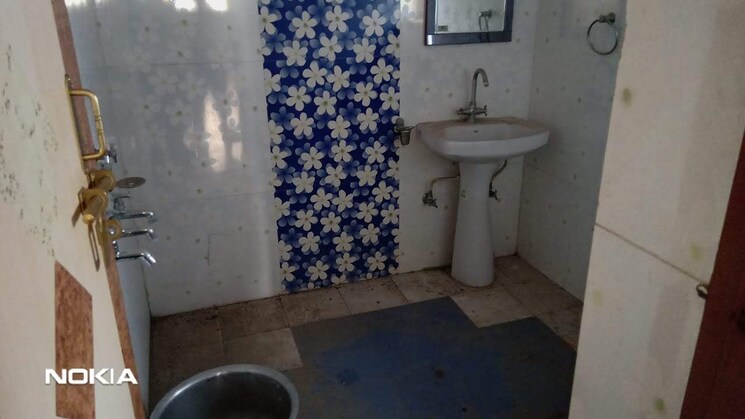 Washroom, gomti nagar Commercial Office Space 1200 Sq.Ft. In Gomti Nagar Lucknow 9305078