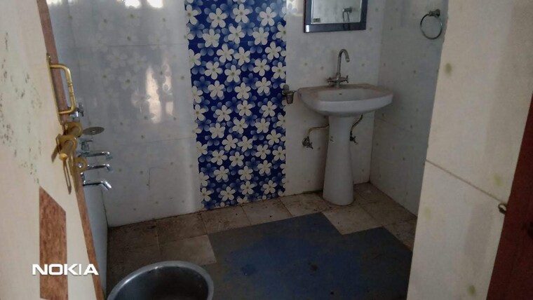 Washroom, gomti nagar Commercial Office Space 1200 Sq.Ft. In Gomti Nagar Lucknow 9305078