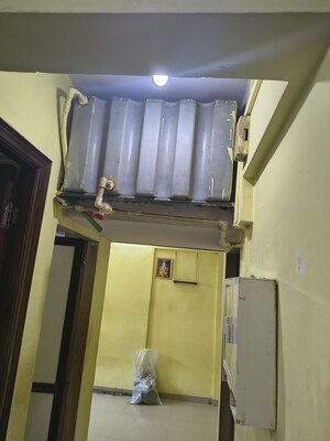 Furnished Amenities in 1 BHK Apartment at Kurla West – for Rent