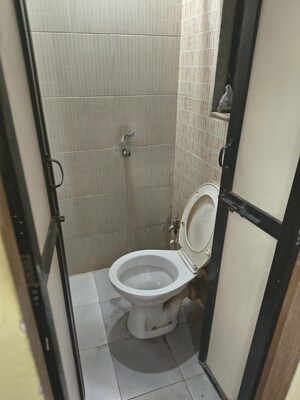 Bathroom in 1 BHK Apartment at Kurla West – for Rent