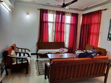Living Room in 3 BHK Apartment at Unitech Uniworld Gardens 2, Sector 47 – for Rent