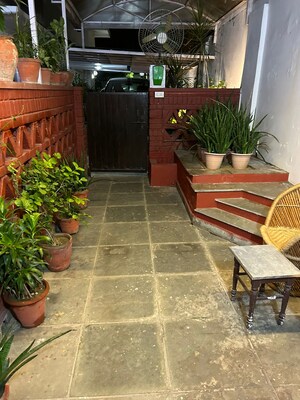 Balcony in Studio Builder Floor at Sunder Nagar – for Rent