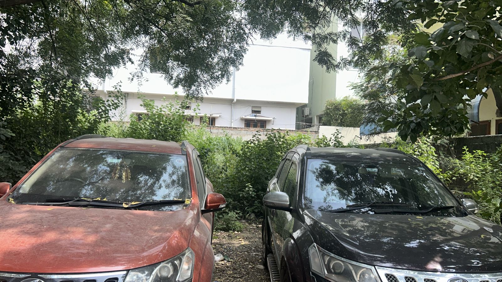 Plot For Sale in Alleind Colony Lingampall