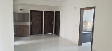 Room in 3.5 BHK Apartment at Abhinandan CGHS, Sector 51 – for Rent