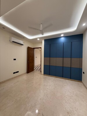 Room in 3 BHK Builder Floor at Kalkaji – for Sale