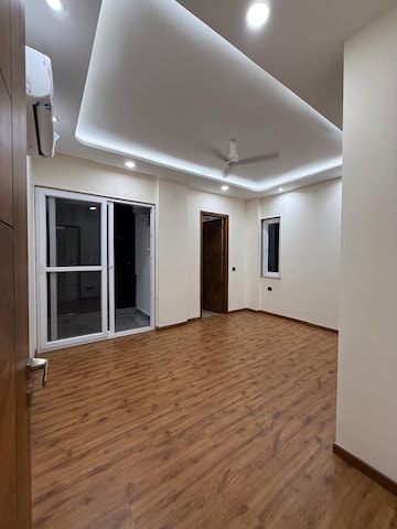 Room in 3 BHK Builder Floor at Kalkaji – for Sale