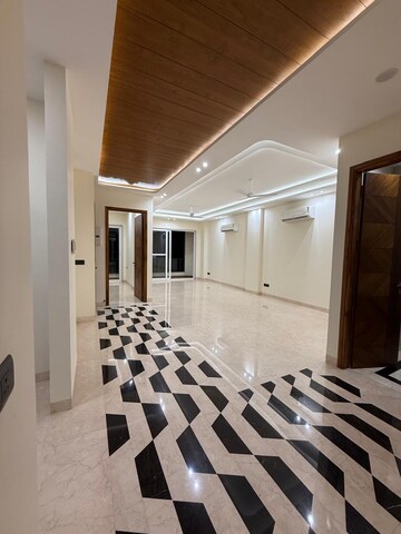 3 BHK Builder Floor For Sale in Kalkaji
