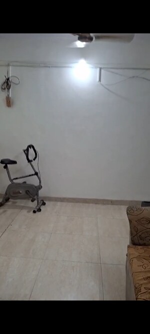 Parking in 2 BHK Apartment at Kurla East – for Rent