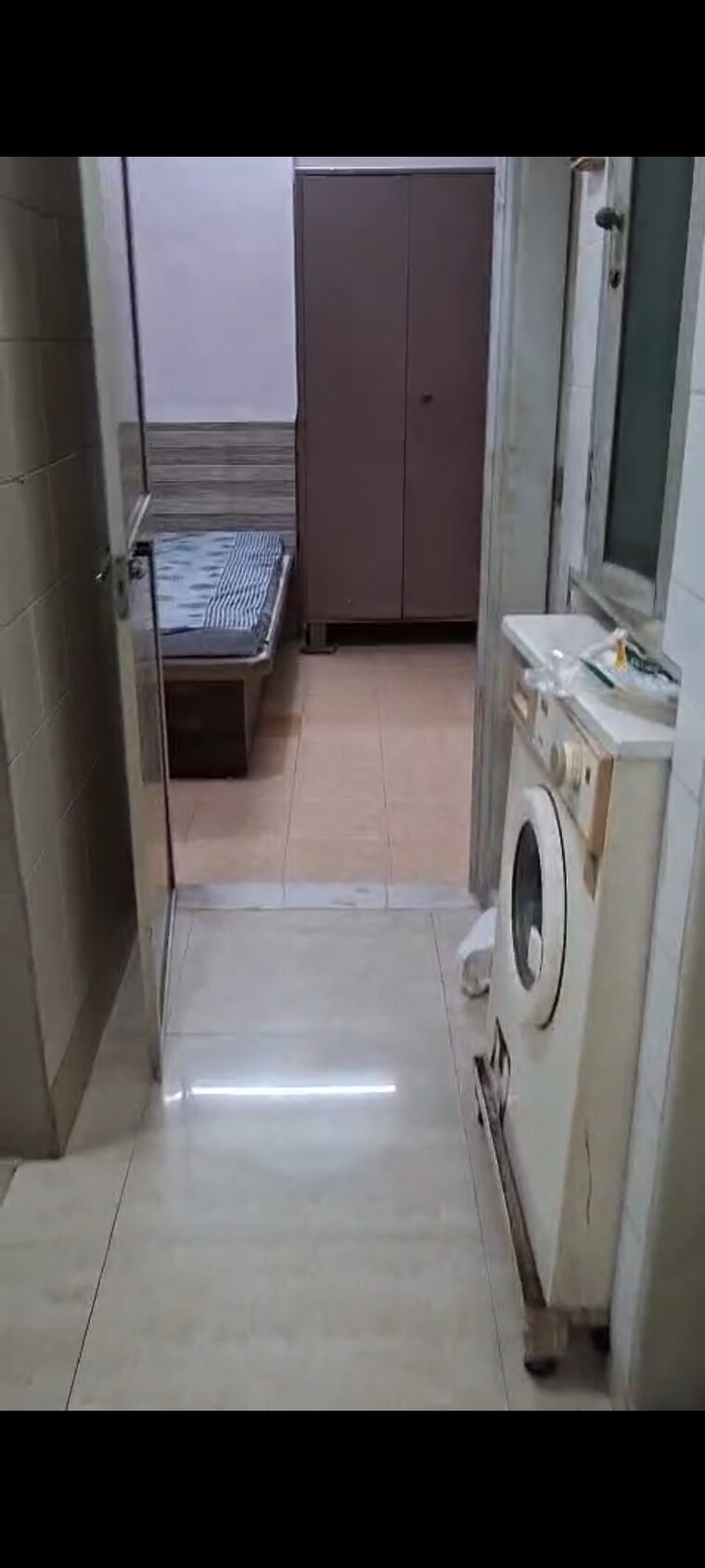 Bathroom, kurla east 2 Bedroom 800 Sq.Ft. Apartment In Kurla East Mumbai 9305153