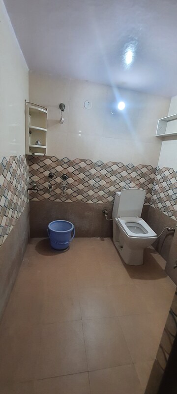 Bathroom in 1.5 BHK Independent House at Sector 7 – for Rent