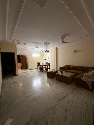 1 BHK Builder Floor For Rent in Kalkaji