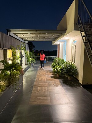 Balcony in 1 BHK Builder Floor at Chittaranjan Park – for Rent