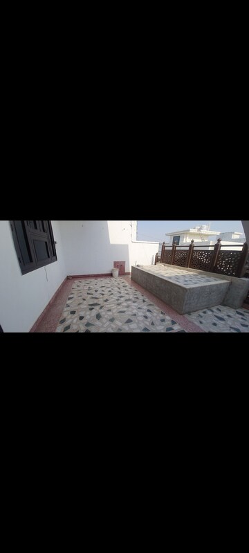 Bedroom in 2.5 BHK Independent House at Sector 8 – for Rent