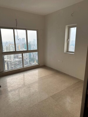 1 BHK Apartment For Rent in Omkar Signet, Malad East