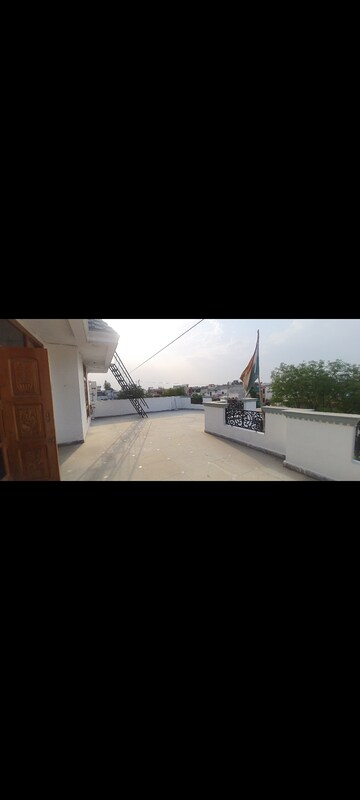 Bedroom in 2.5 BHK Independent House at Sector 8 – for Rent
