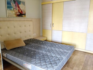 Bedroom in 3 BHK Apartment at Sterling Brunton, Mg Road – for Rent