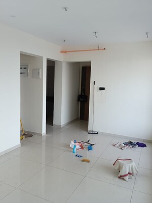 Room in 3 BHK Apartment at Chandak 34 Park Estate, Goregaon West – for Rent