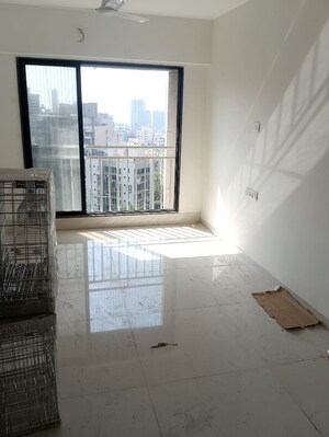 Room in 2 BHK Apartment at Oxford Navrang Navkar, Goregaon West – for Rent