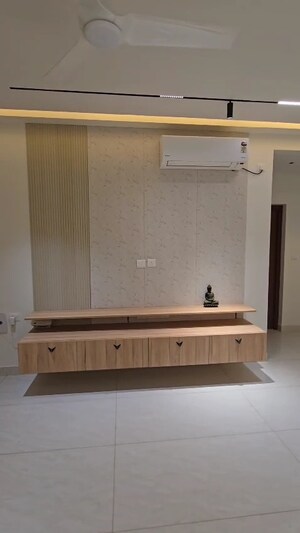 Furnished Amenities in 3 BHK Apartment at Prestige Beverly Hills, Kokapet – for Rent