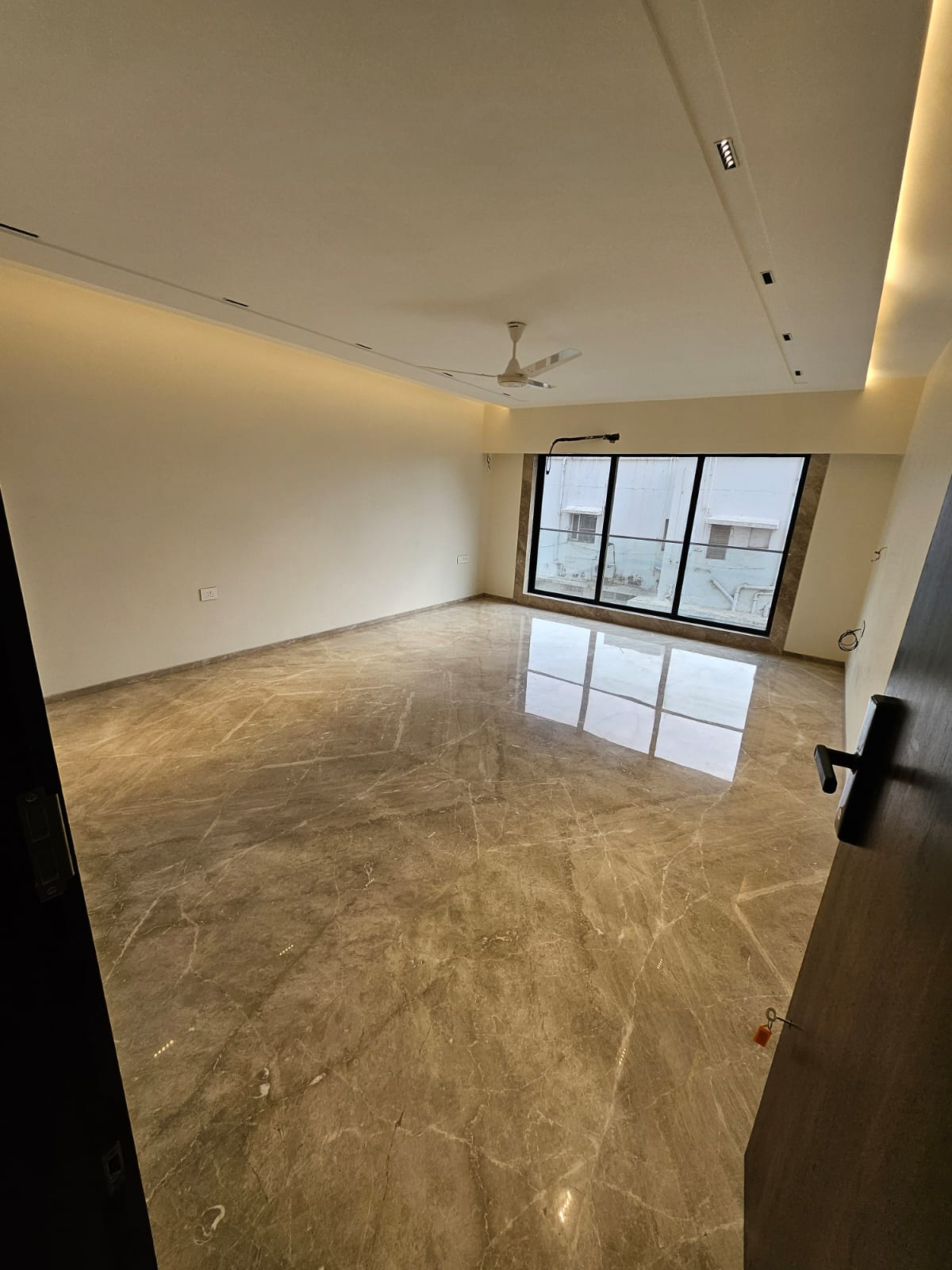 2 BHK 785 Sq.Ft. Apartment in Pebbles Marina