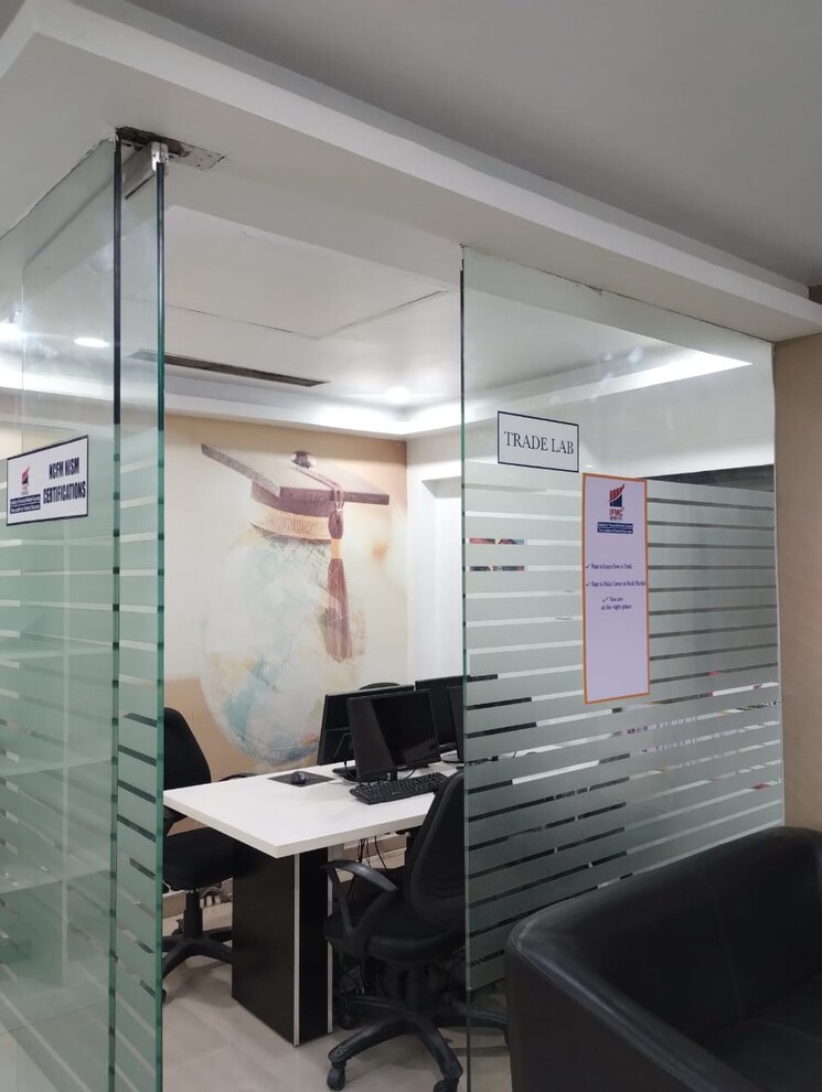 Team Area, spazedge Commercial Office Space 968 Sq.Ft. In Sector 47 Gurgaon 9305223