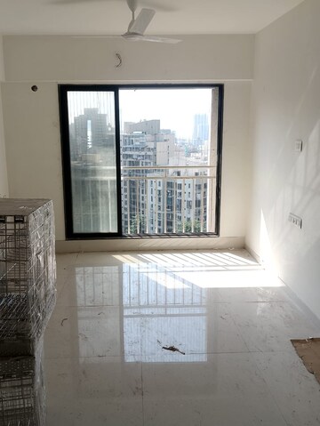 Room in 2 BHK Apartment at Oxford Navrang Navkar, Goregaon West – for Rent