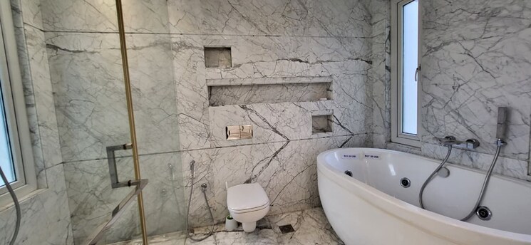 Bathroom, panchsheel park 4 Bedroom 4000 Sq.Ft. Builder Floor In Panchsheel Park Delhi 9305226